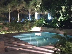Swimming Pool in 4 BHK Apartment at Kalpataru Solitaire, Juhu – for Rent