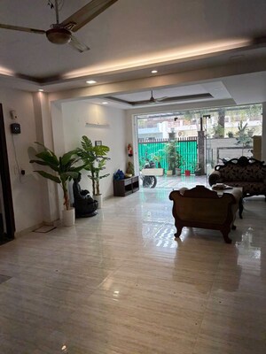 Living Room in Studio Builder Floor at Sector 40 – for Rent