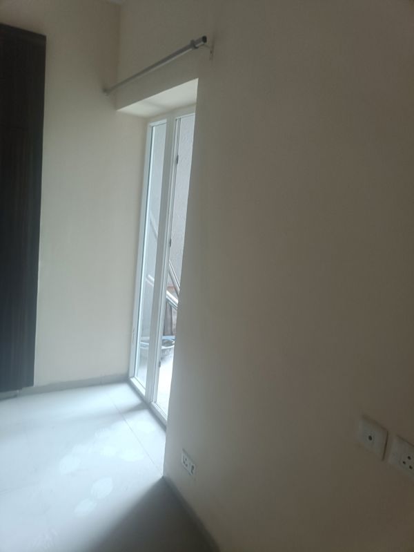 2 BHK + Extra Room 1200 Sq.Ft. Apartment in Shri Radha Sky Gardens