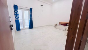 Room in 6+ BHK Independent House at Vrindavan Yojna – for Sale