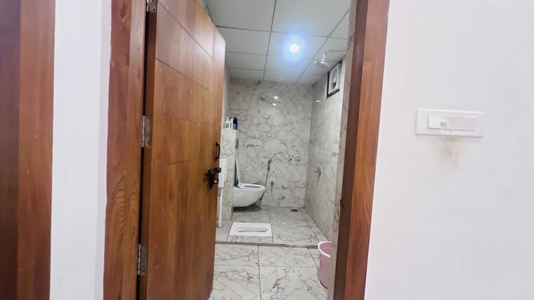 Bathroom, vrindavan yojna 6+ Bedroom 2200 Sq.Ft. Independent House In Vrindavan Yojna Lucknow 10524117
