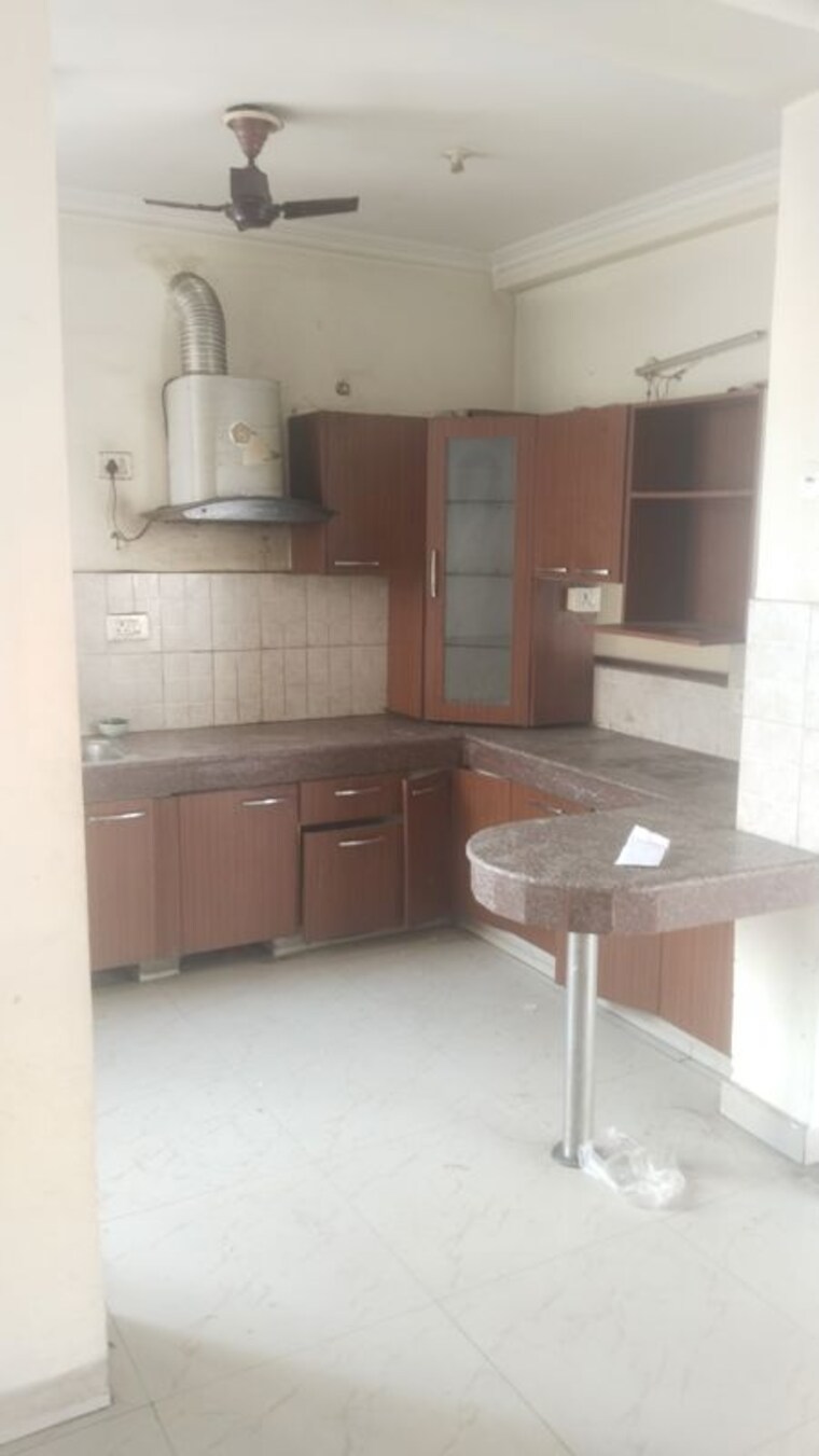 Kitchen, gomti nagar 2 Bedroom 1200 Sq.Ft. Builder Floor In Gomti Nagar Lucknow 10524115