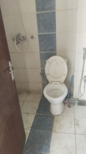 Bathroom in 2 BHK Builder Floor at Gomti Nagar – for Rent