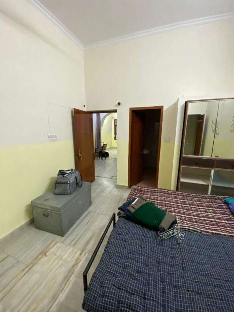Living Room, gomti nagar 1.5 Bedroom 800 Sq.Ft. Builder Floor In Gomti Nagar Lucknow 10524140