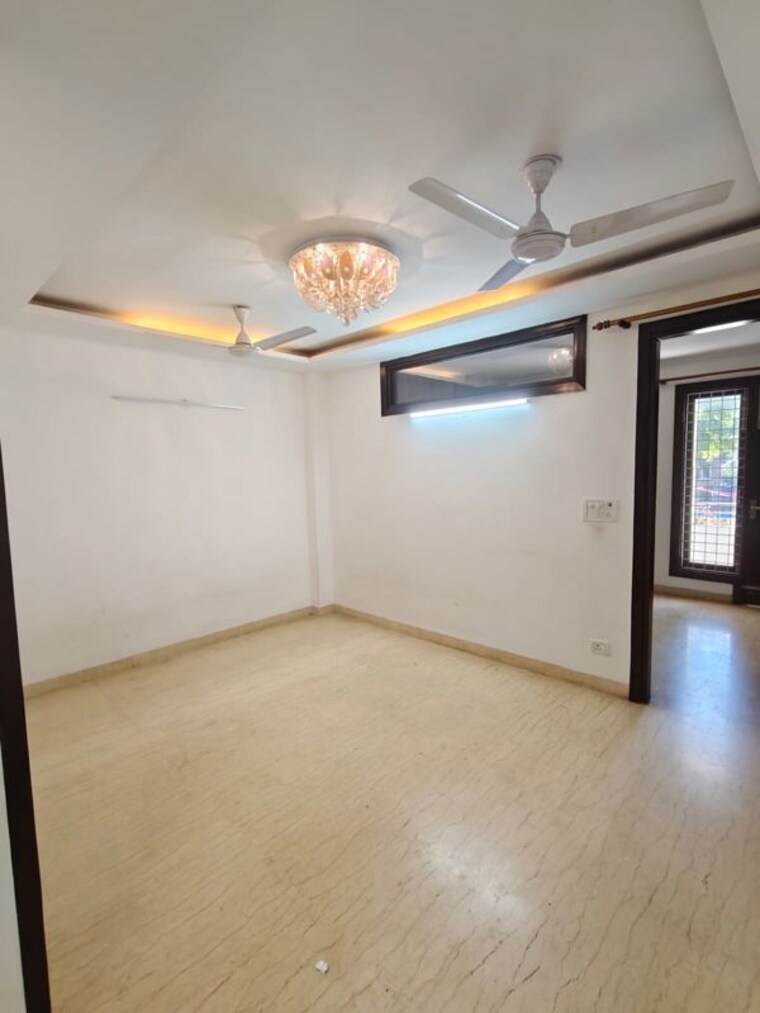 Room, sector 4 6 Bedroom 2200 Sq.Ft. Independent House In Sector 4 Rewari 10524145
