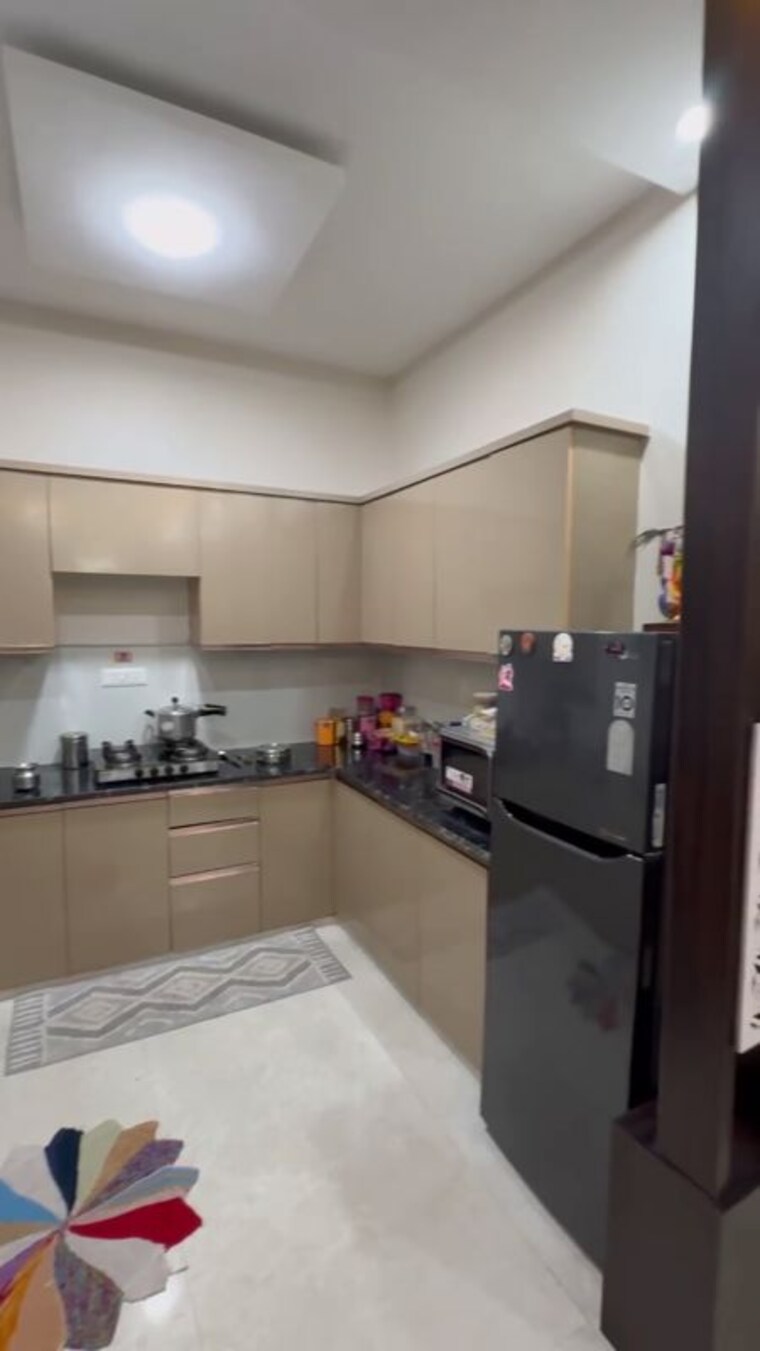 Kitchen, mahagun-mahagunpuram-ii 3 Bedroom 1400 Sq.Ft. Builder Floor In Lal Kuan Ghaziabad 10524156