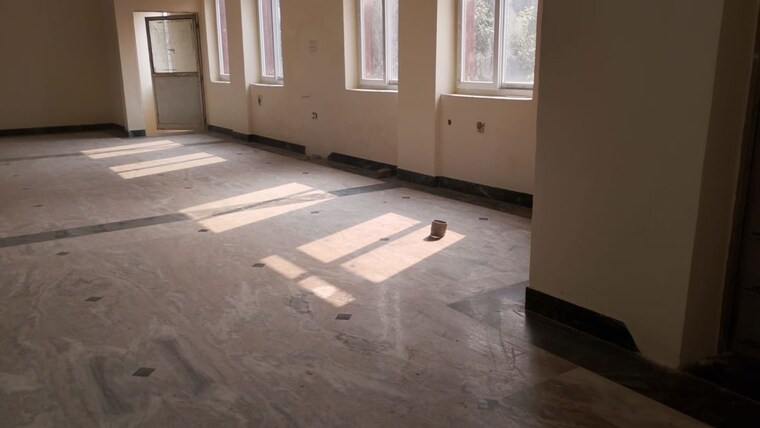 Floor Plan, sector 63 Commercial Office Space 3500 Sq.Ft. In Sector 63 Noida 10524184