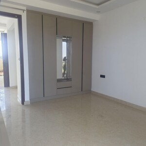 Room in 3 BHK Apartment at The Ananta Aspire, Utrathiya – for Rent