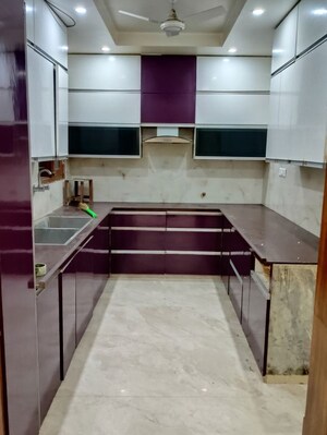 Kitchen in 4 BHK Builder Floor at Sector 16 – for Rent