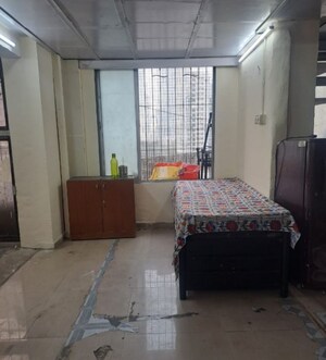  Pg For Rent in Dadar West