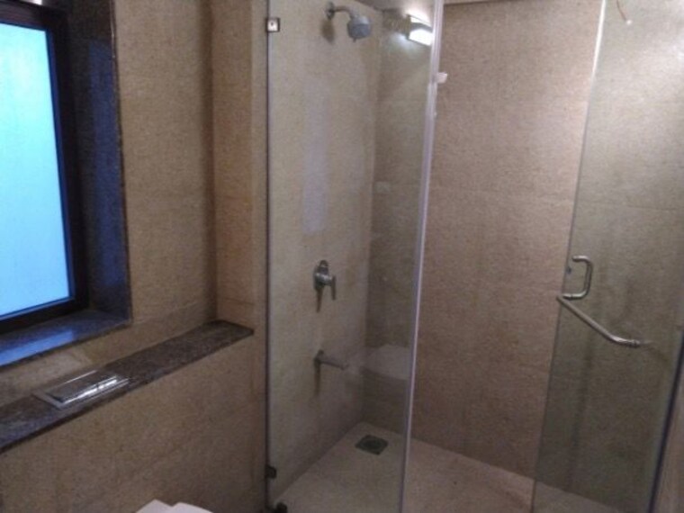 Bathroom, kalpataru-solitaire 4 Bedroom 1800 Sq.Ft. Apartment In Juhu Mumbai 10524224