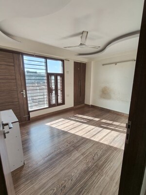 Room in 2 BHK Builder Floor at Bijwasan – for Sale
