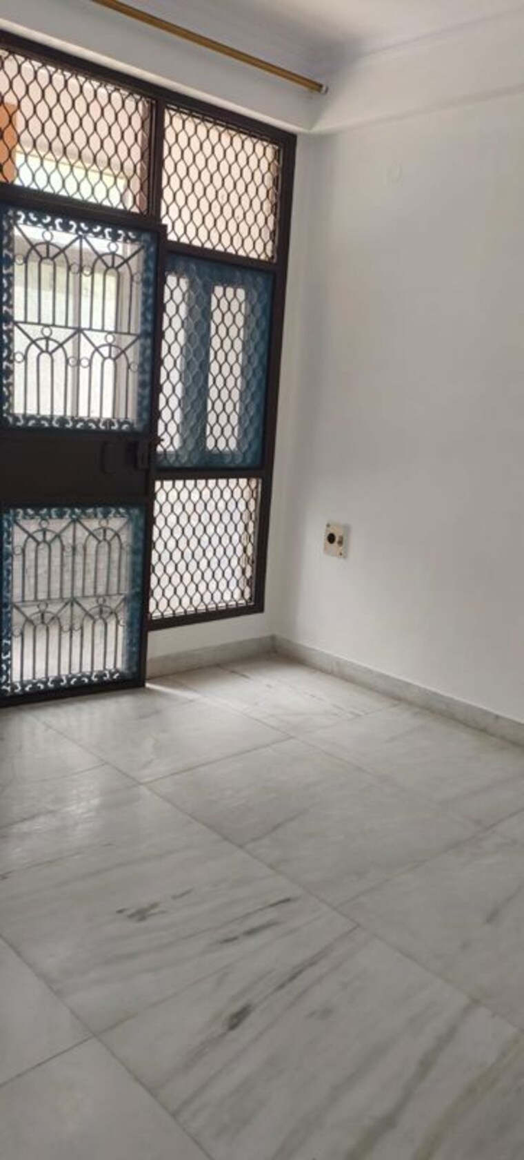 Room, sector 3 dwarka 3 Bedroom 1900 Sq.Ft. Apartment In Sector 3 Dwarka Delhi 10524241
