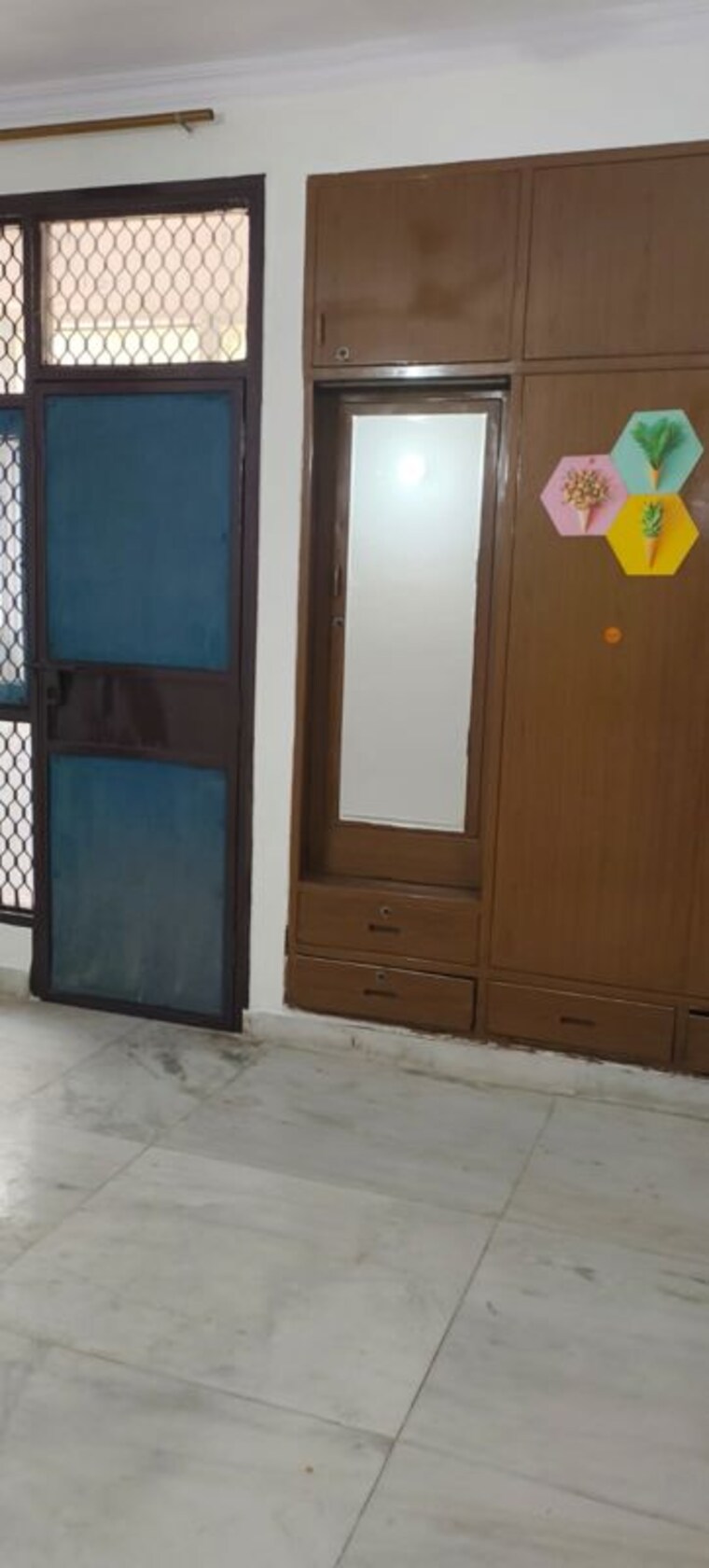 Room, sector 3 dwarka 3 Bedroom 1900 Sq.Ft. Apartment In Sector 3 Dwarka Delhi 10524241