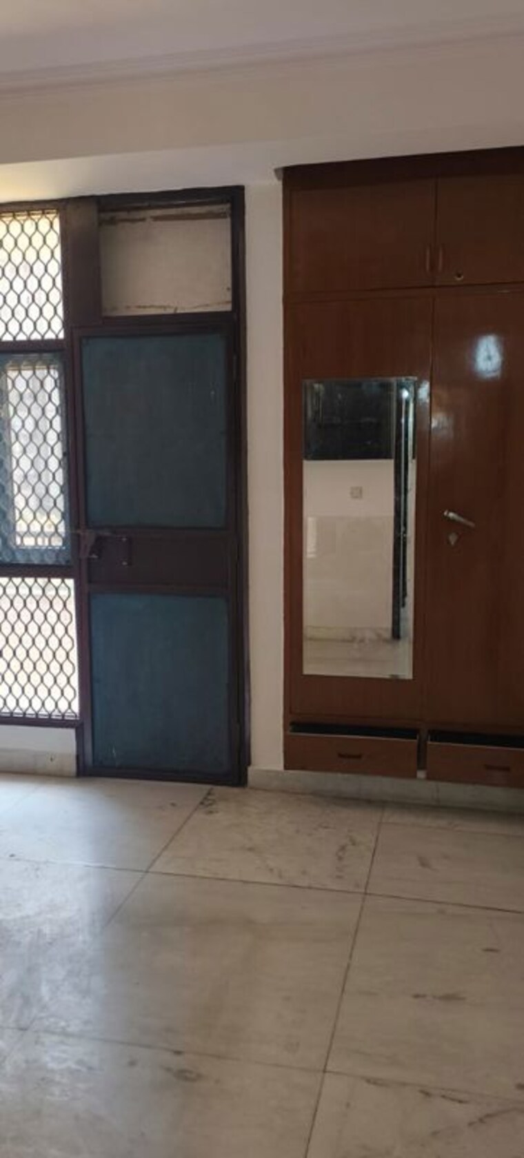 Room, sector 3 dwarka 3 Bedroom 1900 Sq.Ft. Apartment In Sector 3 Dwarka Delhi 10524241