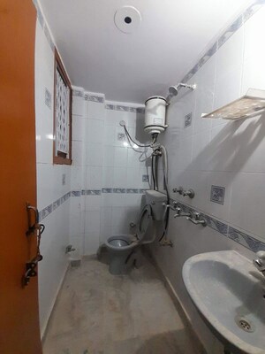 Bathroom in 3 BHK Builder Floor at Palam Vihar Residents Association, Palam Vihar – for Rent