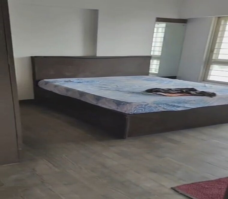 Bedroom, dadar east 2 Bedroom 675 Sq.Ft. Apartment In Dadar East Mumbai 10524307