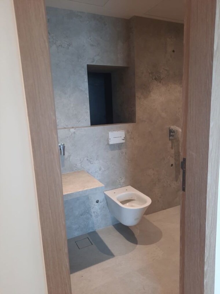 Bathroom, lokhandwala-minerva-mahalaxmi 3.5 Bedroom 2400 Sq.Ft. Apartment In Mahalaxmi Mumbai 10524300