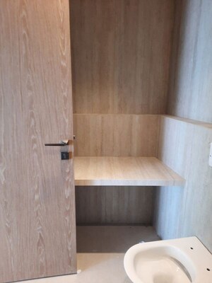 Furnished Amenities in 3.5 BHK Apartment at Lokhandwala Minerva Mahalaxmi, Mahalaxmi – for Rent