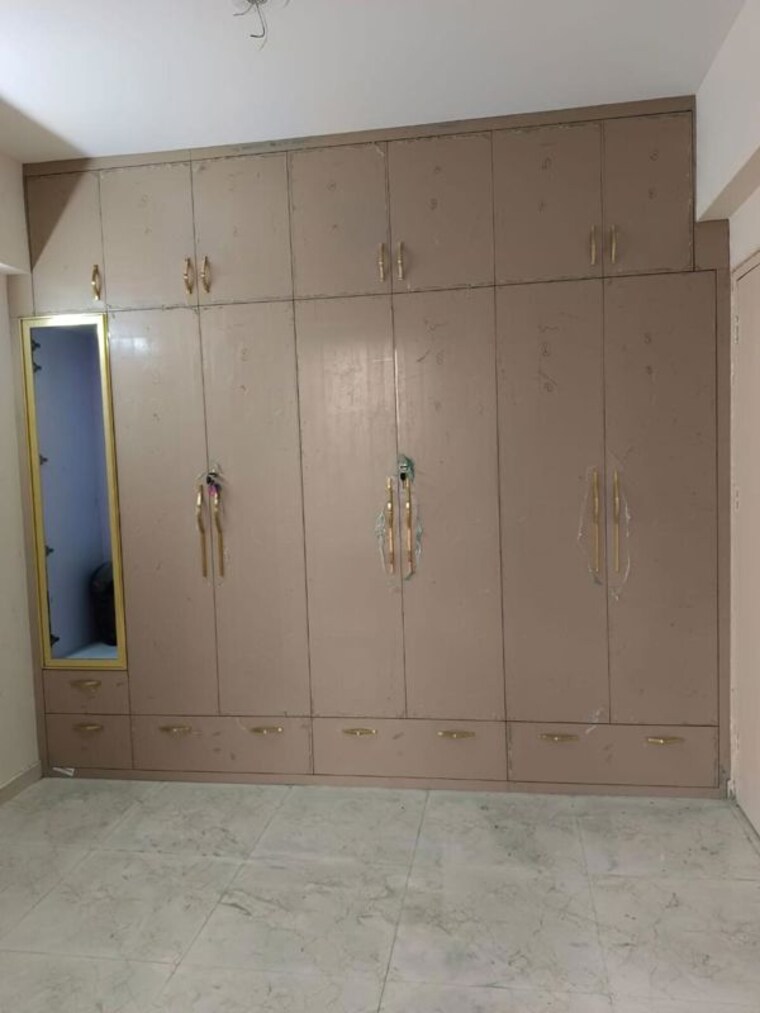 Bathroom, mrg-ultimus 2 Bedroom 615 Sq.Ft. Apartment In Sector 90 Gurgaon 10524287