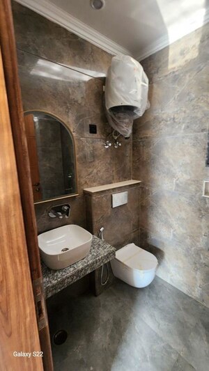 Bathroom in 3 BHK Builder Floor at Sector 21 – for Rent