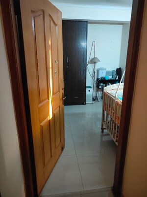 3 BHK Apartment – Entrance View at Dwarka - for Rent