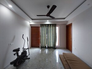 3 BHK Builder Floor For Rent in Sector 21