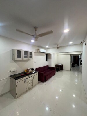 Hall in 1 BHK Apartment at Bandra West – for Rent