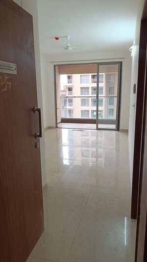 Room in 3 BHK Apartment at Vilas Javdekar Yashwin Enchante, Kharadi – for Rent