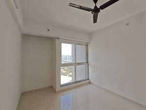 Room in 3 BHK Apartment at Godrej Emerald, Ghodbunder Road – for Rent