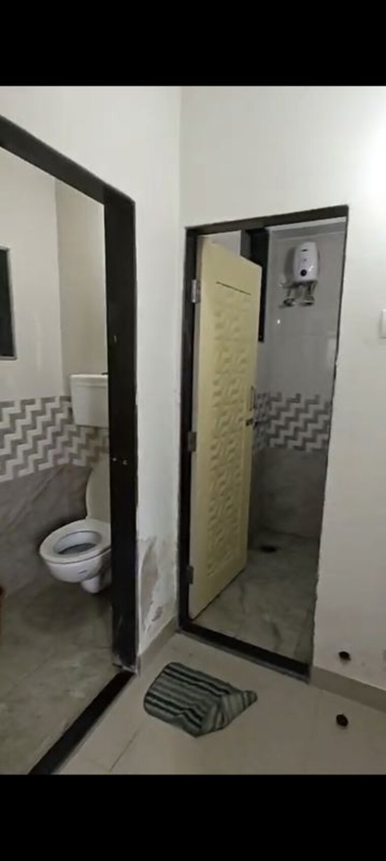 Bathroom, unnat nagar 1 Bedroom 322 Sq.Ft. Apartment In Unnat Nagar Mumbai 10524345