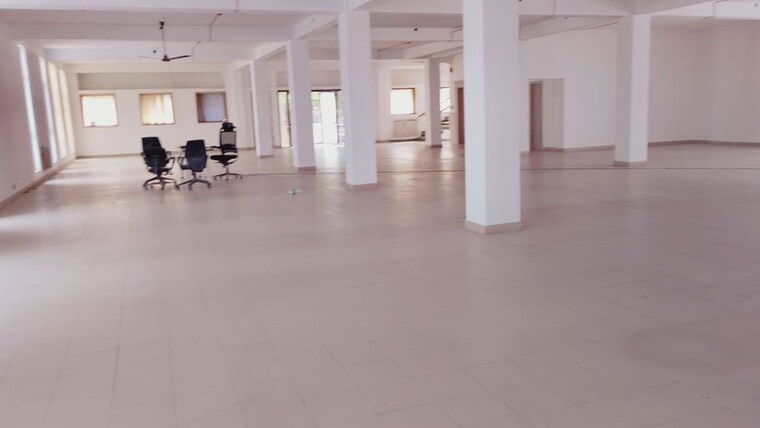 Floor Plan, sector 63 Commercial Office Space 125000 Sq.Ft. In Sector 63 Noida 10524336