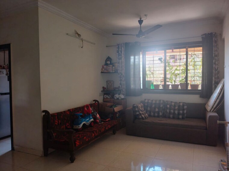 Living Room, girikunj-chs 2 Bedroom 700 Sq.Ft. Apartment In Ghodbunder Road Thane 10524373