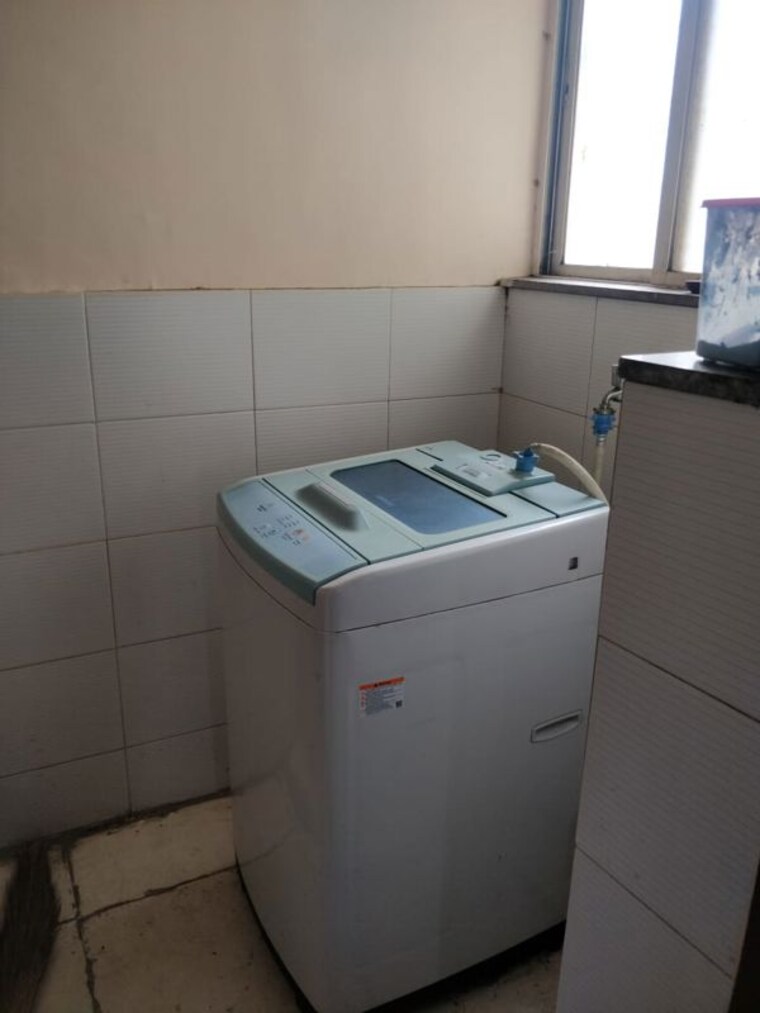 Bathroom, pentagon-fortune-east 3 Bedroom 1200 Sq.Ft. Apartment In Kharadi Pune 10524364