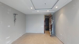Room in 3 BHK Builder Floor at Sector 22 – for Rent