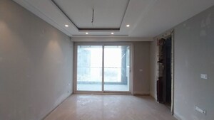 Room in 3 BHK Builder Floor at Sector 22 – for Rent