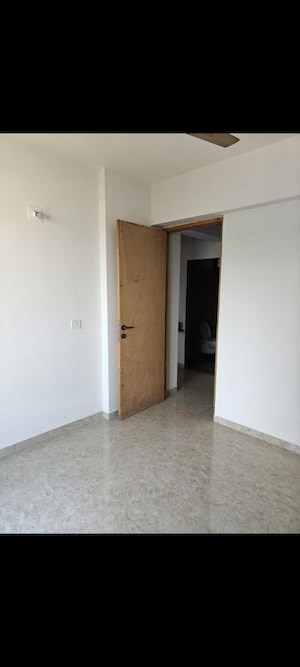 Room in 3 BHK Apartment at Kadamb Pushp, Zundal – for Rent