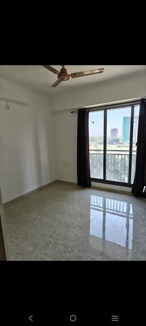 Room in 3 BHK Apartment at Kadamb Pushp, Zundal – for Rent