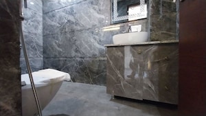 4 BHK Builder Floor – Exterior View View at Sector 21 - for Rent