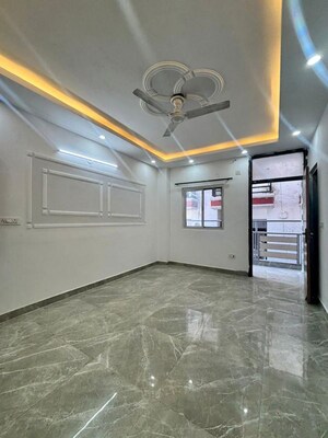 1 BHK Builder Floor For Rent in Saket
