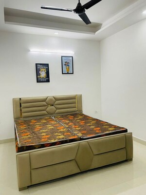 Bedroom in 1 BHK Builder Floor at Saket – for Rent