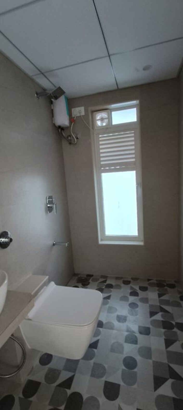 Bathroom, hindustan-the-erica 2 Bedroom 550 Sq.Ft. Apartment In Borivali West Mumbai 10524434