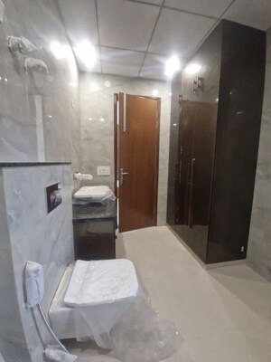 Bathroom in 4 BHK Apartment at Trident Embassy, Sector 1 Greater Noida – for Rent