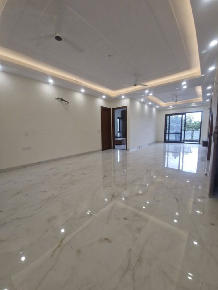Room, trident-embassy 4 Bedroom 2460 Sq.Ft. Apartment In Sector 1 Greater Noida Greater Noida 10524476