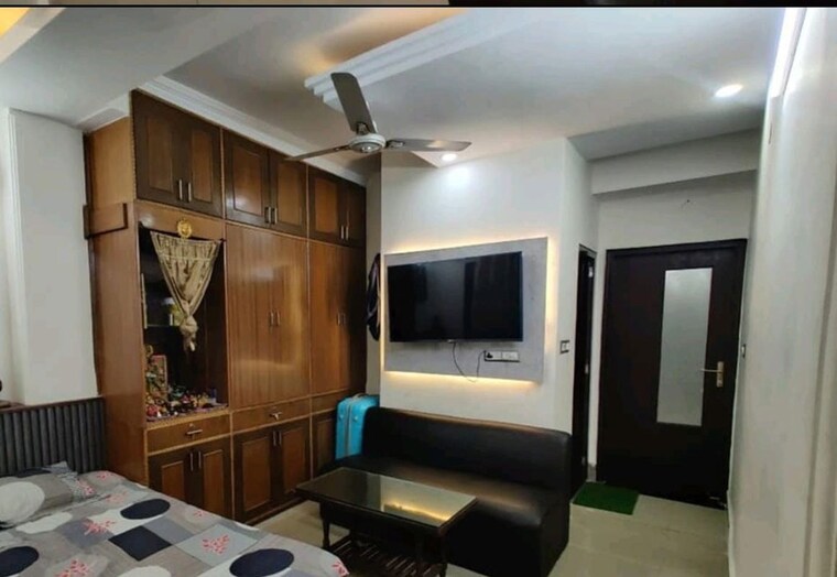 Living Room, naraina 2 Bedroom 125 Sq.Yd. Builder Floor In Naraina Delhi 10516892