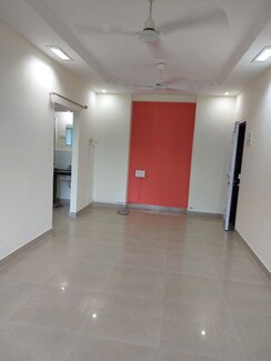 1 BHK Apartment For Rent in Sapphire Lakeside