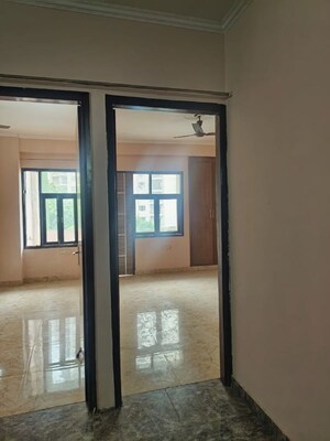 Room in 2 BHK Apartment at Sai Kunj New Palam  vihar, New Palam Vihar Phase 3 – for Rent