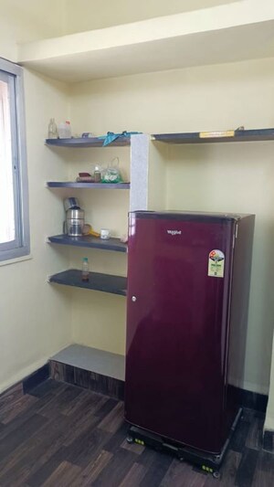 Bedroom in 1 BHK Apartment at Bandra West – for Rent