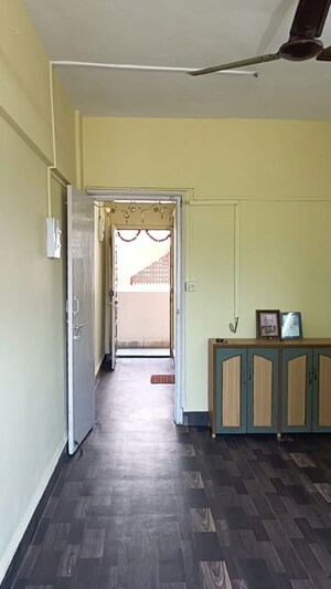 Hall in 1 BHK Apartment at Bandra West – for Rent