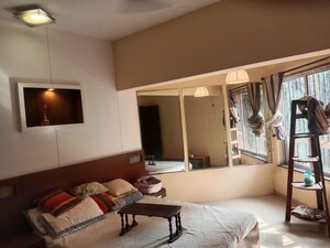 Living Room in 2 BHK Apartment at Caranzalem – for Rent